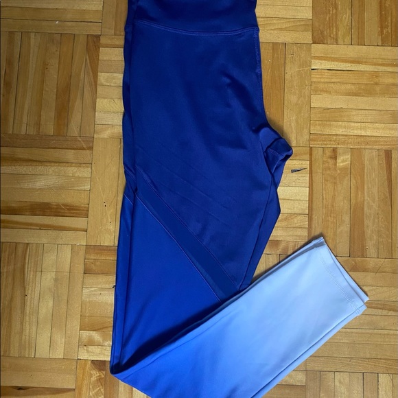Forever 21 Active ombre leggings- Size L - Picture 3 of 7
